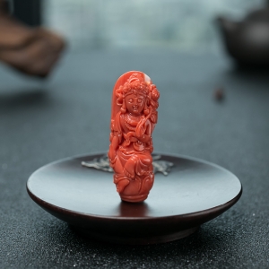 MOMO珊瑚绿度母吊坠