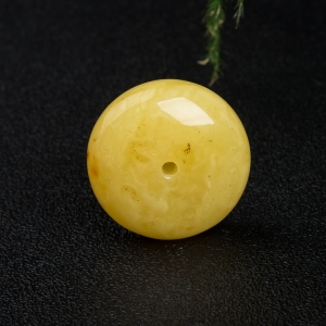 俏色蜜蜡平安扣吊坠