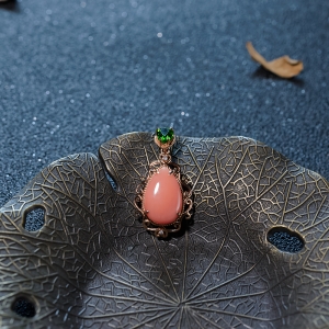 18K深水珊瑚吊坠