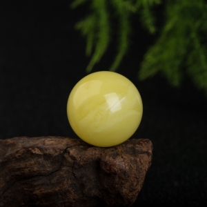 25.25mm鸡油黄蜜蜡圆珠