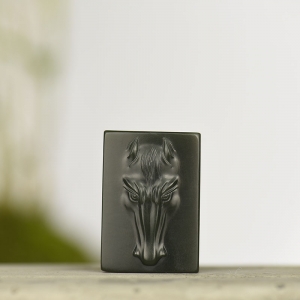 山料和田碧玉午马吊坠