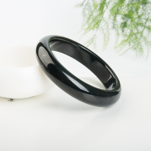 61mm山料和田青玉手镯