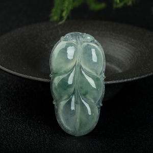 糯冰种飘花翡翠金枝玉叶吊坠