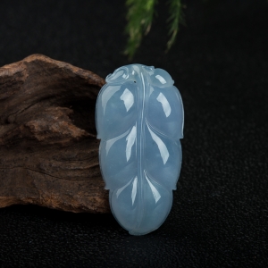 糯种蓝紫色翡翠金枝玉叶吊坠