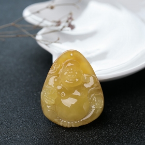 带皮鸡油黄蜜蜡佛吊坠