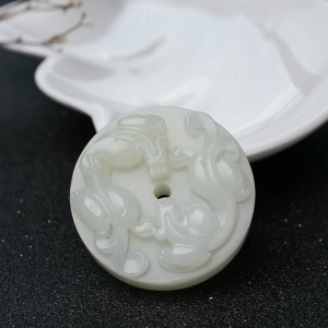 山料和田白玉仿古貔貅平安扣吊坠