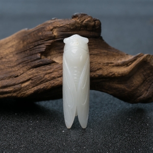 山料和田白玉一鸣惊人吊坠