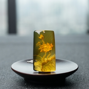 墨西哥蓝珀一品清廉吊坠