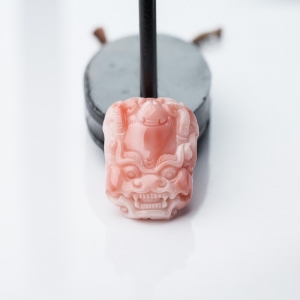 深水珊瑚仿古兽吊坠