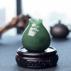 山料和田碧玉花瓶摆件