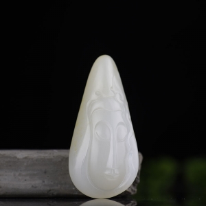 籽料和田白玉观音吊坠