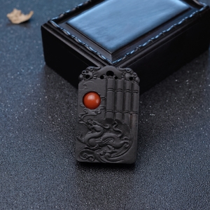 镶柿子红南红龙牌吊坠