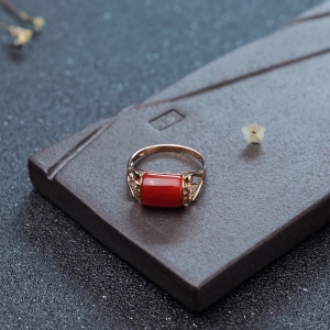18K阿卡珊瑚戒指