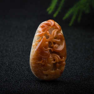 糯种黄翡年年有余吊坠