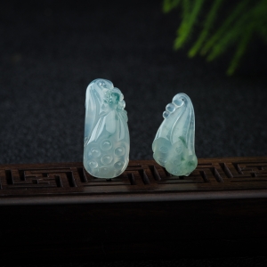 糯冰种飘花翡翠多子多福吊坠套装