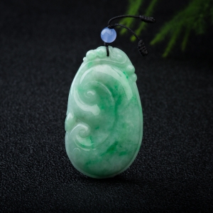 豆种豆绿翡翠如意吊坠