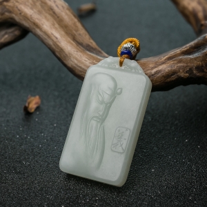 山料和田白玉关公吊坠