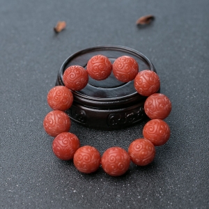 18.4mm柿子红南红回纹珠手串