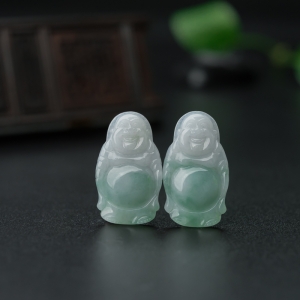 糯种飘翠翡翠弥勒佛吊坠