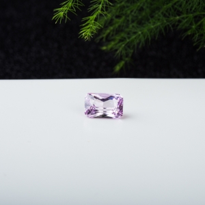 淡粉色蓝宝石戒面