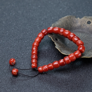 阿卡珊瑚桶珠手链