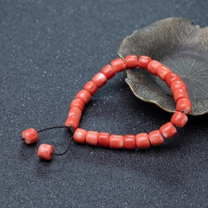 MOMO珊瑚桶珠手串