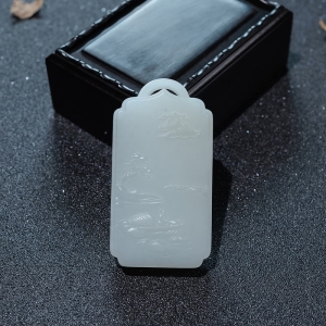 山料和田青白玉山水意境吊坠