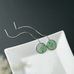 18K糯冰种飘翠翡翠平安扣耳环