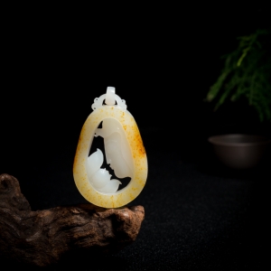 山料俏色和田玉花开见佛吊坠