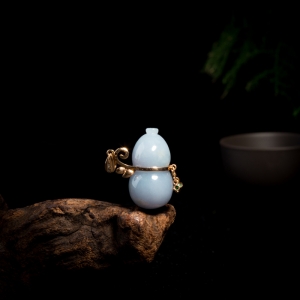 18K糯种紫罗兰翡翠福禄吊坠