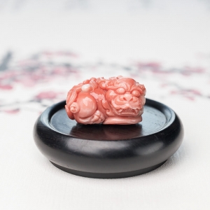 MOMO珊瑚貔貅吊坠