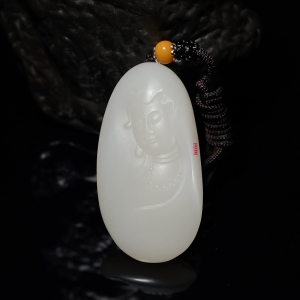 山料和田白玉观音吊坠