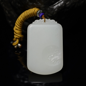 山料和田白玉蝶恋花吊坠