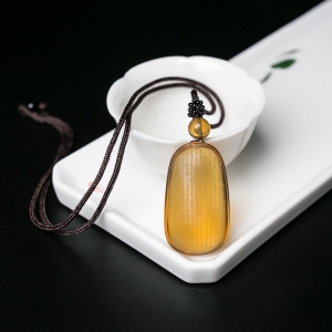 墨西哥蓝珀心经吊坠