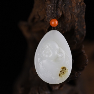 籽料和田白玉佛引福来吊坠