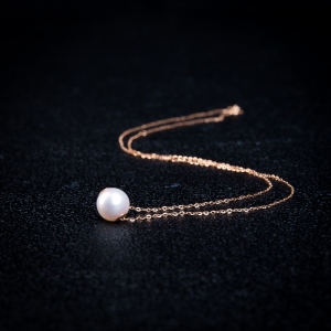 8.4mm18k海水粉白珍珠吊坠