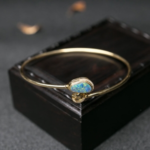 58.5mm18K欧泊手镯