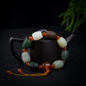 山料和田玉多宝回纹珠手串