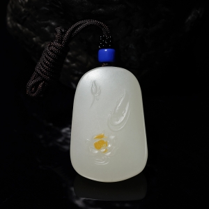 山料和田青白玉连年有余吊坠