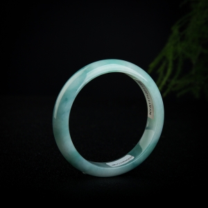 糯种飘花翡翠平安镯