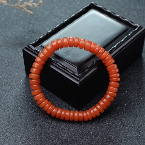 樱桃红南红车轮珠单圈手串