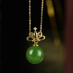 18K金山料和田碧玉圆珠皇冠项链