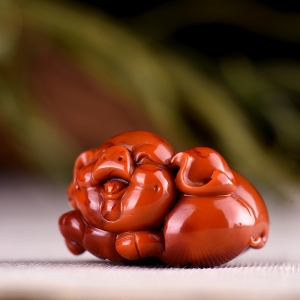 柿子红南红福猪吊坠