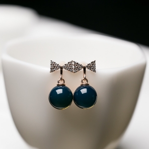 18K多米蓝珀耳钉