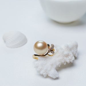 18K海水金色珍珠戒指