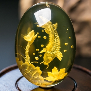 墨西哥蓝珀连年有余吊坠