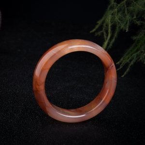 54mm冰飘料南红平安镯