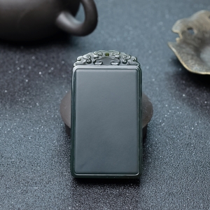 山料和田青玉平安无事牌吊坠