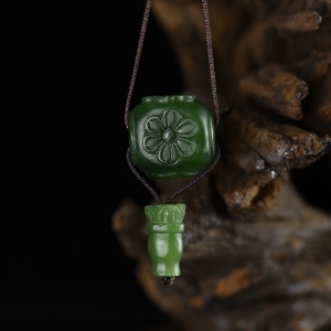 山料和田碧玉三通配件