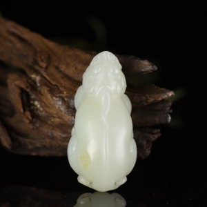 山料和田白玉貔貅吊坠